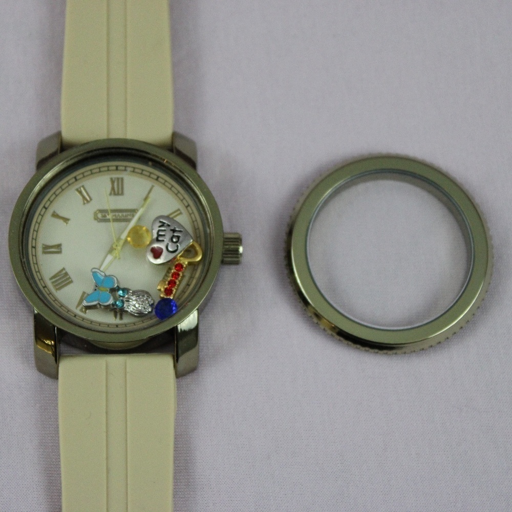 Fun Charm Watch - Picture 7 of 8